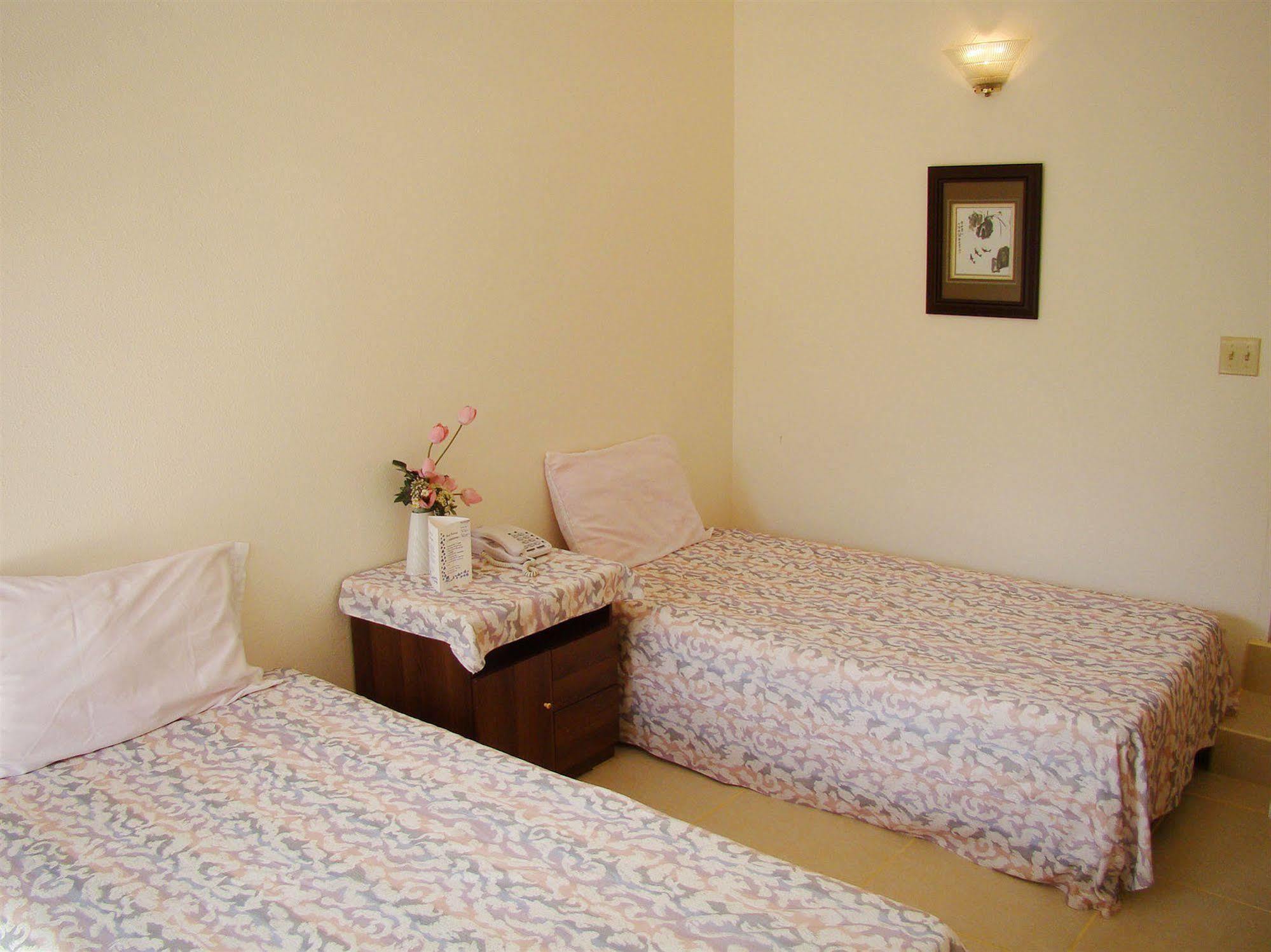 Micro Beach Hotel Garapan Zewnętrze zdjęcie